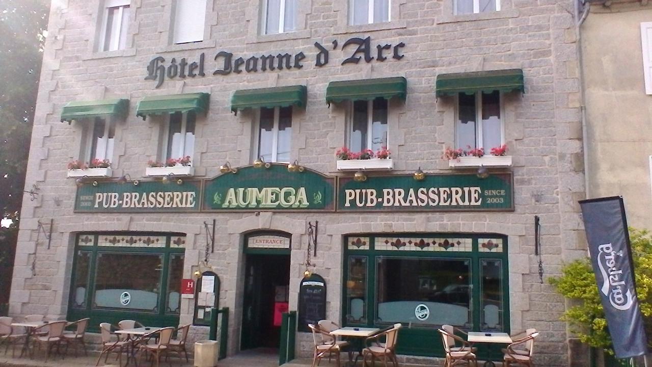 Hotel Jeanne D'Arc Saint-Chély-dʼApcher 外观 照片